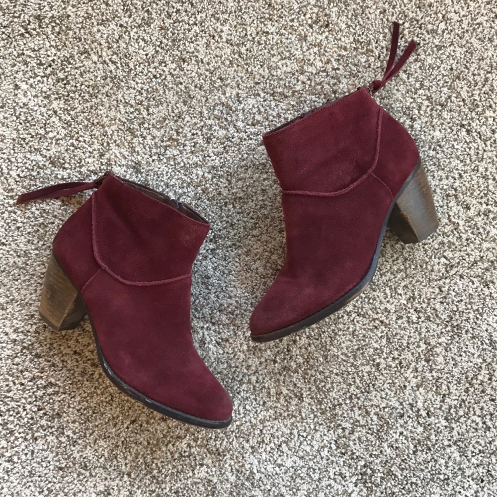 Steve Madden Booties
